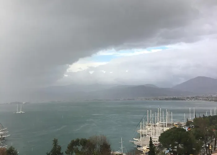 Dream View - Centre Apartment Fethiye